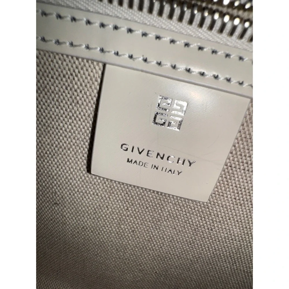 Givenchy Antigona Mini Floral Embossed Leather Satchel Bag Off White‎ NWOB